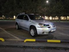 Photo of the vehicle Mitsubishi Outlander