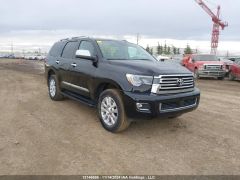 Photo of the vehicle Toyota Sequoia