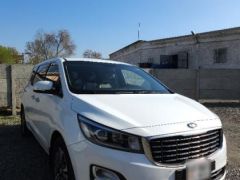 Фото авто Kia Carnival