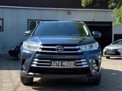 Фото авто Toyota Highlander