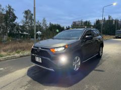 Сүрөт унаа Toyota RAV4