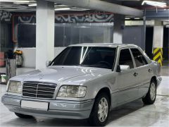 Фото авто Mercedes-Benz W124