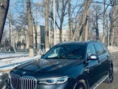 Сүрөт унаа BMW X7