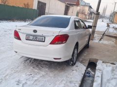 Фото авто BYD E5