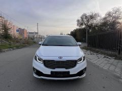 Фото авто Kia Carnival