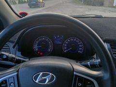 Сүрөт унаа Hyundai Solaris