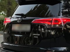 Photo of the vehicle Toyota RAV4