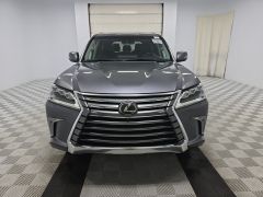 Сүрөт унаа Lexus LX