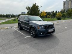 Фото авто Jeep Grand Cherokee SRT8