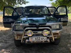 Фото авто Toyota Hilux Surf