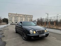 Photo of the vehicle Mercedes-Benz E-Класс