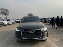 Сүрөт унаа Audi Q7