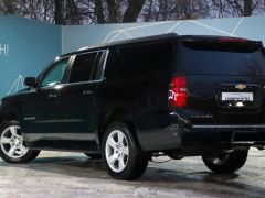 Фото авто Chevrolet Suburban