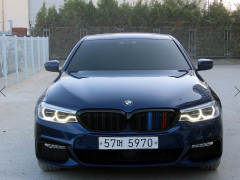 Photo of the vehicle BMW 5 Series