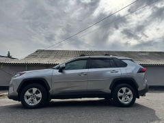 Photo of the vehicle Toyota RAV4