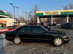 Photo of the vehicle Mercedes-Benz E-Класс