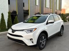 Сүрөт унаа Toyota RAV4