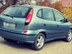 Фото авто Nissan Almera Tino