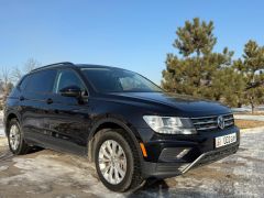 Фото авто Volkswagen Tiguan