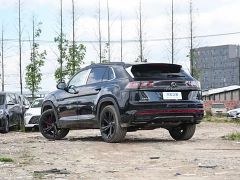 Фото авто Volkswagen Touareg R