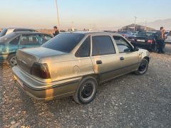 Сүрөт унаа Daewoo Nexia