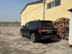 Фото авто Toyota Land Cruiser