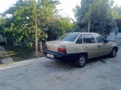 Сүрөт унаа Daewoo Nexia