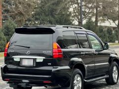 Photo of the vehicle Lexus GX