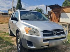 Сүрөт унаа Toyota RAV4