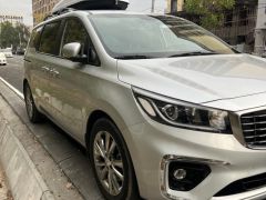 Сүрөт унаа Kia Carnival