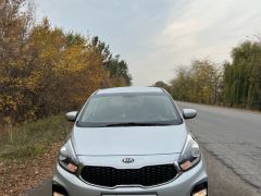 Фото авто Kia Carens