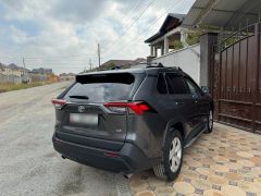 Сүрөт унаа Toyota RAV4