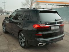 Фото авто BMW X7