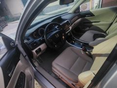 Сүрөт унаа Honda Accord