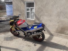 Фото авто Honda RVF