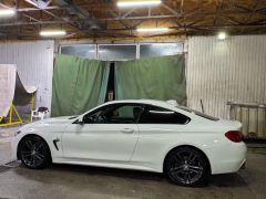 Photo of the vehicle BMW 4 Series