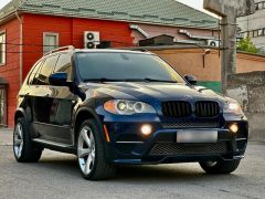 Photo of the vehicle BMW X5