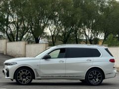 Фото авто BMW X7