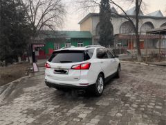 Photo of the vehicle Chevrolet Equinox