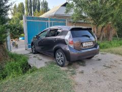 Фото авто Toyota Prius