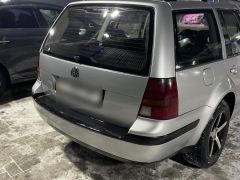 Фото авто Volkswagen Golf