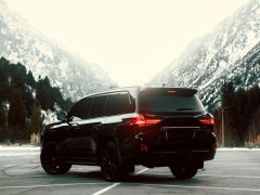 Сүрөт унаа Lexus LX