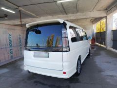 Фото авто Honda Stepwgn