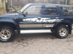 Photo of the vehicle Toyota Hilux Surf