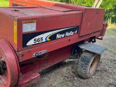Photo of the vehicle New Holland 8970