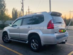 Photo of the vehicle Lexus GX