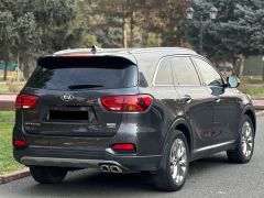 Сүрөт унаа Kia Sorento