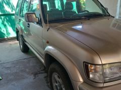 Сүрөт унаа Isuzu Bighorn