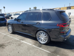 Фото авто BMW X7