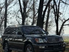 Photo of the vehicle Lexus LX